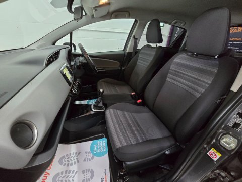 Toyota Yaris 1.33 Dual VVT-i Icon Euro 6 5dr 40