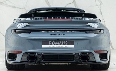 Porsche 911 Turbo S Cabriolet (992) 5
