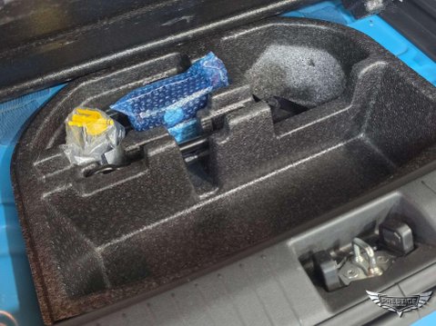 Hyundai KONA 64kWh Premium Auto 5dr (10.5kW Charger) 94