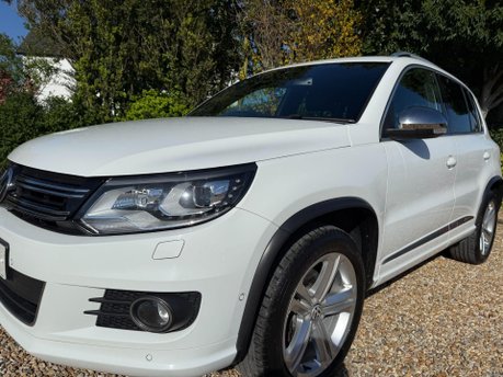 Volkswagen Tiguan 2.0 TDI BlueMotion Tech R-Line Edition SUV 5dr Diesel DSG 4WD Euro 6 (s/s) 7