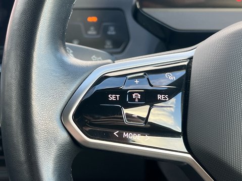 Volkswagen ID.3 Pro Performance 58kWh Life Auto 5dr 28