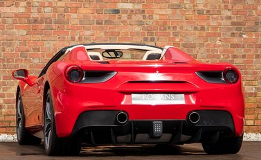 Ferrari 488 Spider 3