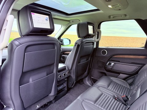 Land Rover Discovery SDV6 HSE LUXURY 32