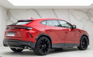 Lamborghini Urus 7