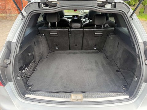 Mercedes-Benz C Class 2.1 C220 AMG Line Premium Bluetec Auto 5dr 17