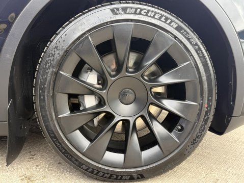 Tesla Model Y SUV 5dr Electric Auto RWD (346 ps) 14