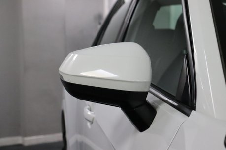 Audi Q2 TFSI S LINE 33