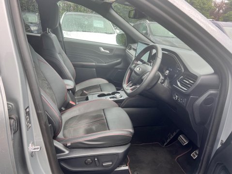Ford Kuga 2.5h Duratec ST-Line CVT Euro 6 (s/s) 5dr 26