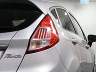 Ford Fiesta TITANIUM 23