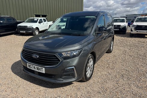 Ford Transit Connect SWB L1H1 Low Roof Limited Air Con Alloys Sensors Cam EURO 6 NO VAT