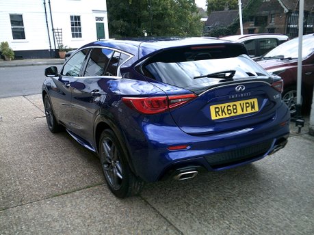 Infiniti Q30 SPORT TECH only 32,000 MILES FROM NEW 19