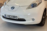 Nissan LEAF 24kWh Visia Hatchback 5dr Electric Auto (107 bhp) 84