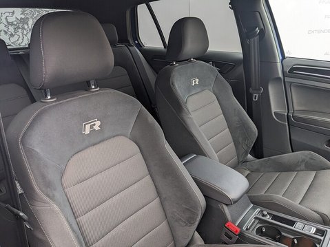 Volkswagen Golf R TSI 4MOTION DSG 14