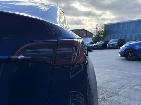 Tesla Model Y SUV 5dr Electric Auto RWD (346 ps) 19
