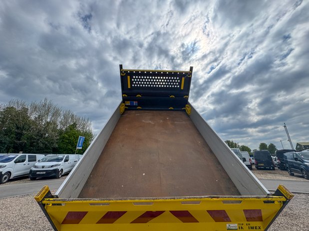 Ford Transit Tipper MWB L2 DRW Leader 350 EURO 6 SELECT 10