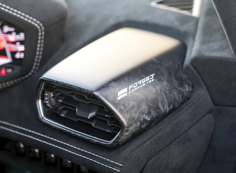 Lamborghini Huracan Performante 14