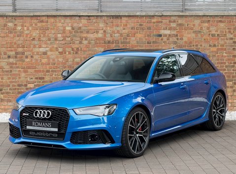 Audi RS6 Avant Performance 6