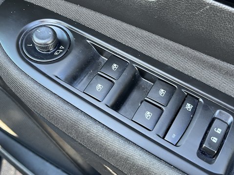 Vauxhall Mokka X 1.4T Active 5dr 19