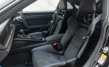 Porsche 911 GT3 (992) 20