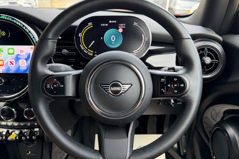 Mini Hatch COOPER S LEVEL 2 - REVERSE CAMERA - APPLE CARPLAY 7