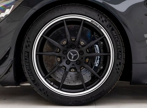 Mercedes-Benz AMG GT R GT R Pro 8