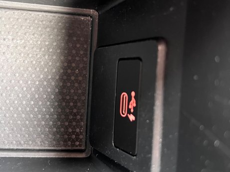 BMW 1 Series 1.5 118i M Sport (LCP) Hatchback 5dr Petrol DCT Euro 6 (s/s) (136 ps) 69