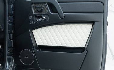 Mercedes-Benz G Class AMG G63 Edition 463 30