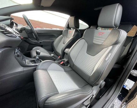 Ford Fiesta 1.6 Fiesta ST-3 T 3dr 48