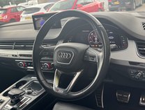 Audi SQ7 4.0 TDI V8 SUV 5dr Diesel Tiptronic quattro Euro 6 (s/s) (435 ps) 13