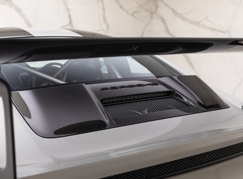 Porsche 911 (991.2) GT2 RS Weissach 31