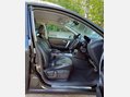 Nissan Qashqai 2.0 dCi Tekna Auto 4WD Euro 5 5dr (AVM) 24