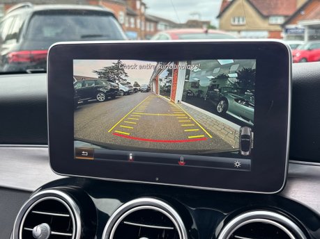 Mercedes-Benz C Class C 250 D AMG LINE PREMIUM PLUS 25