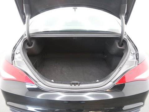 Mercedes-Benz CLA Class 1.6 CLA180 AMG Line Edition Coupe Euro 6 (s/s) 4dr 26