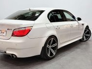 BMW M5 5.0 V10 Saloon 4dr Petrol SMG Euro 4 (507 ps) 26