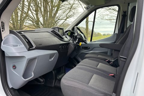 Ford Transit 350 L3H2 130 ps DCIV - Air Con / Sat Nav 14