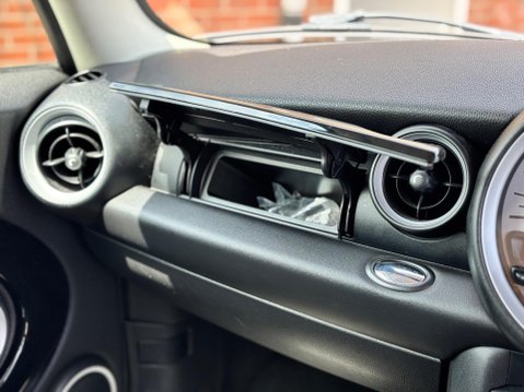 Mini Clubman 1.6 Cooper Euro 5 (s/s) 5dr 18