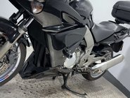 Honda CB 2007 60K MOT GOOD LOOKING 1000CC COMMUTER TOURER BIKE 27