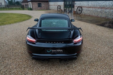 Porsche 718 Cayman 4.0 GT4 PDK Euro 6 (s/s) 2dr 17