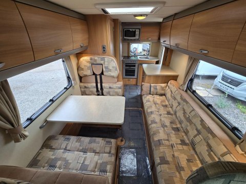 Swift Suntor 590RS Motorhome 3