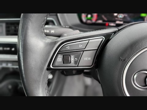 Audi A4 TDI TECHNIK MHEV 20