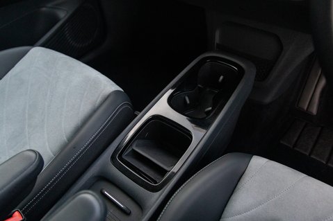 Volkswagen ID.3 FAMILY 42