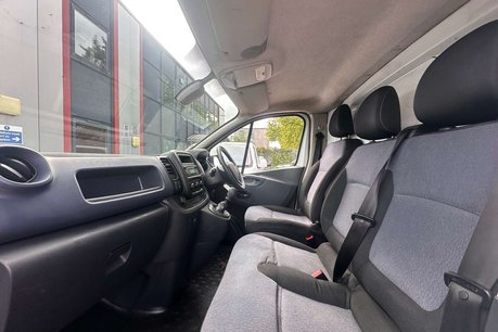 Vauxhall Vivaro 1.6 Vivaro  2900 CDTI 17