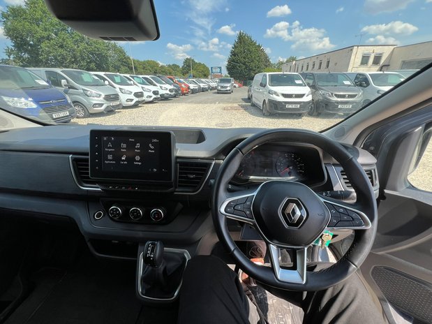 Renault Trafic AUTO SWB L1 Sl28 Sport Edc Dci Air Con Alloys Sensors Cruise EURO 6 47