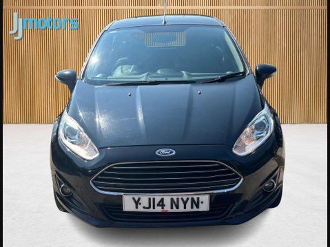 Ford Fiesta 1.5 TDCi Zetec Hatchback 5dr Diesel Manual Euro 5 (75 ps) 4
