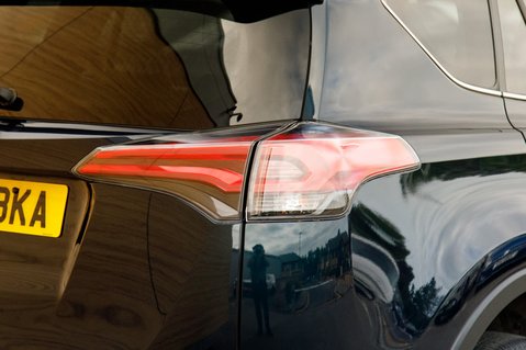 Toyota Rav 4 VVT-I DESIGN 9