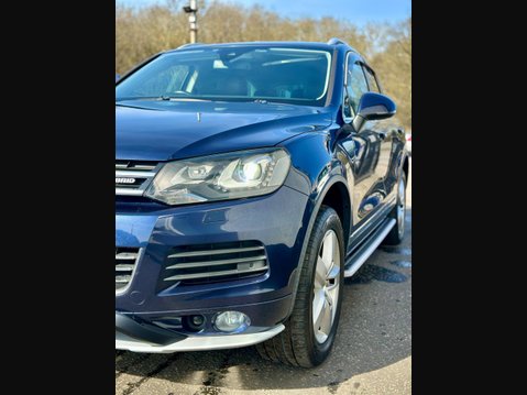 Volkswagen Touareg 3.0h TSI V6 Hybrid Tiptronic 4WD Euro 5 (s/s) 5dr 62
