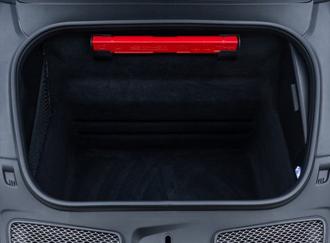 Porsche 911 GT3 TOURING (992) 32