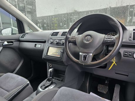 Volkswagen Touran 1.4 TSI SE MPV 5dr Petrol DSG Euro 5 (140 ps) 18