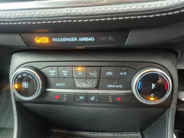 Ford Fiesta VIGNALE EDITION MHEV 18