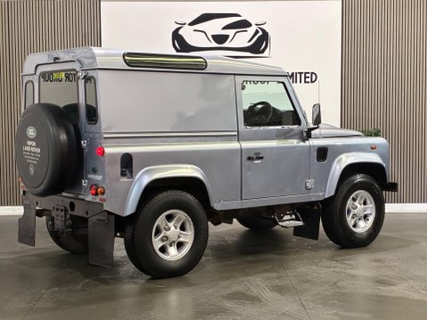 Land Rover Defender 2.4 TDCi Hard Top SUV 4WD SWB Euro 4 3dr 23
